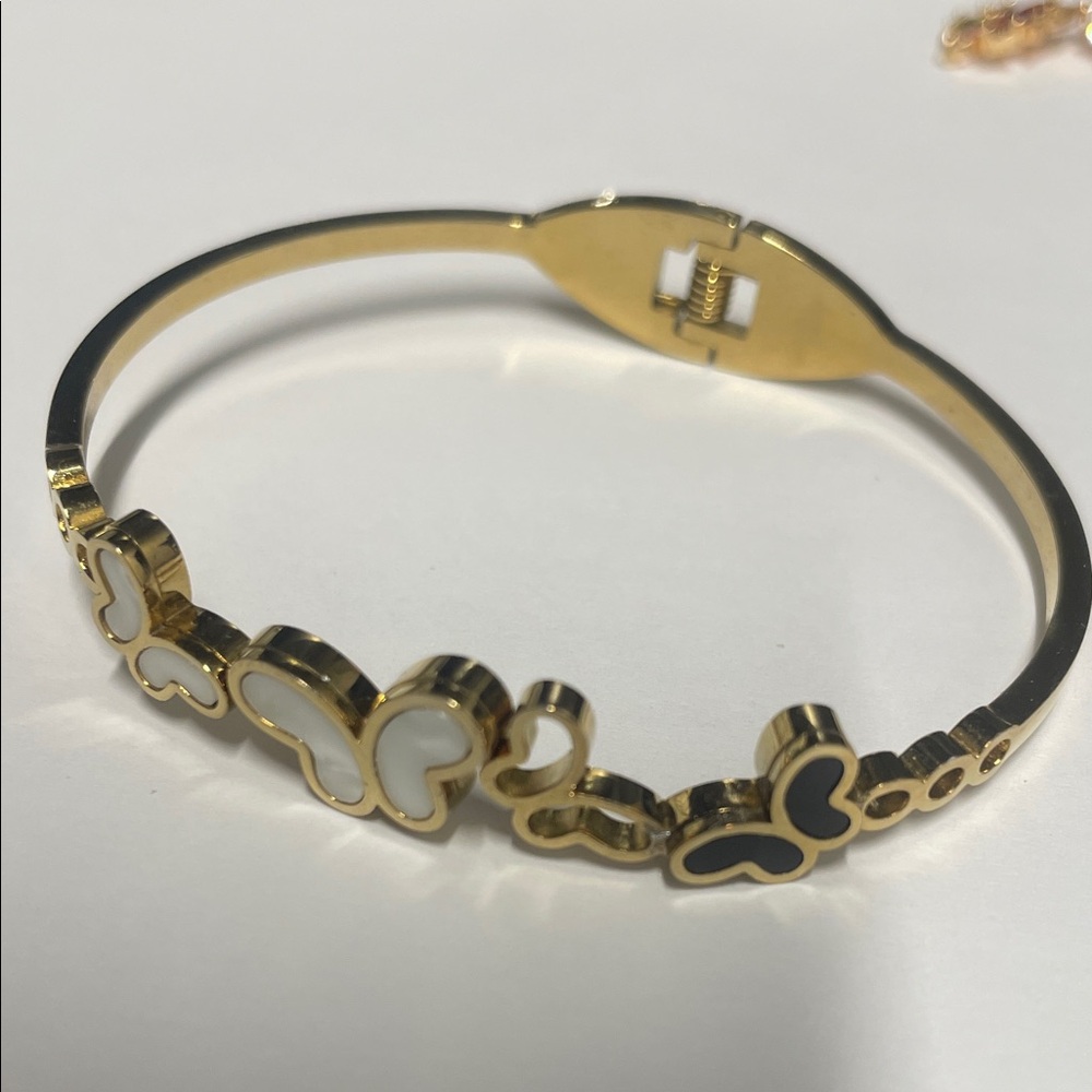 Elegant Gold and White Butterfly Bracelet